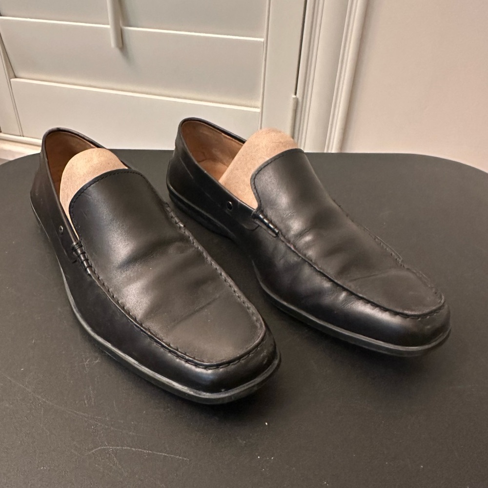 Tod’s  men’s black slip on shoes Size 10